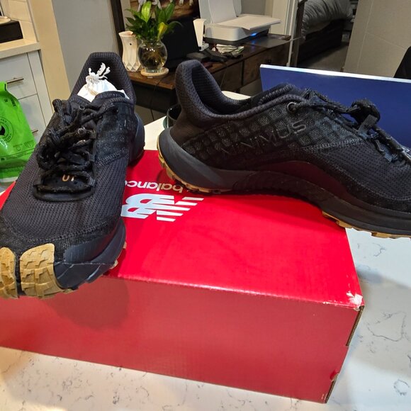 New Balance Mens Minimus Trail Running Sneakers US 13 M Black MTM10LK1 NEW - Picture 3 of 15
